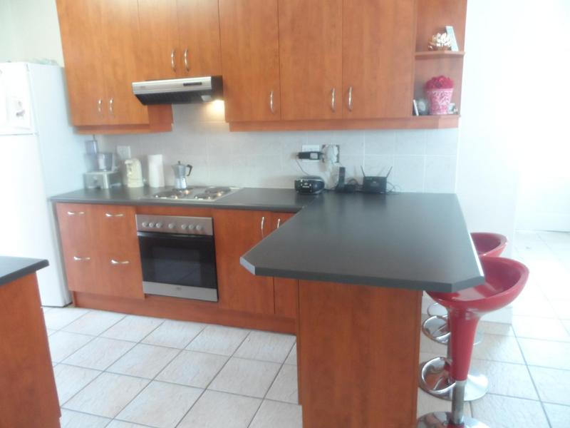 To Let 3 Bedroom Property for Rent in Zevenzicht Western Cape